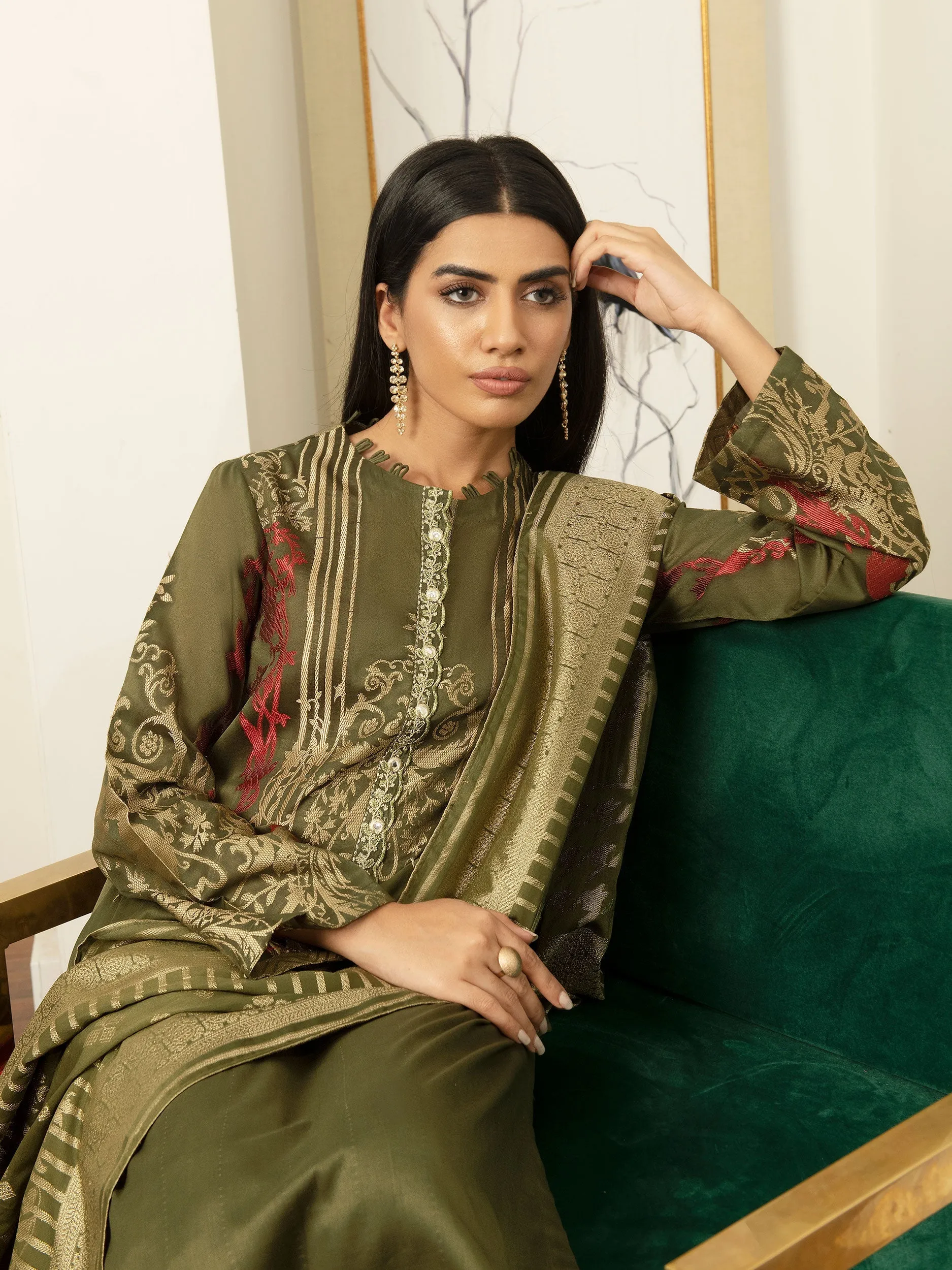 3 Piece Embroidered Jacquard Suit