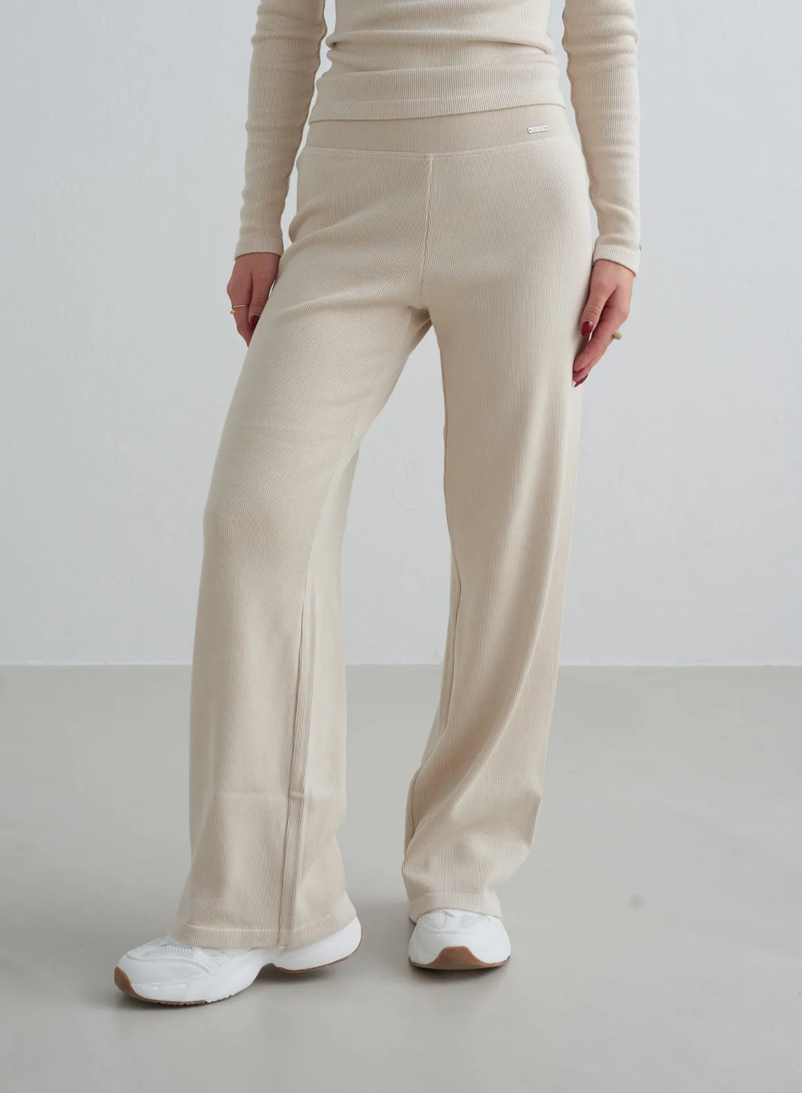 Café Au Lait Ribbed Wool Petite Wide Pants