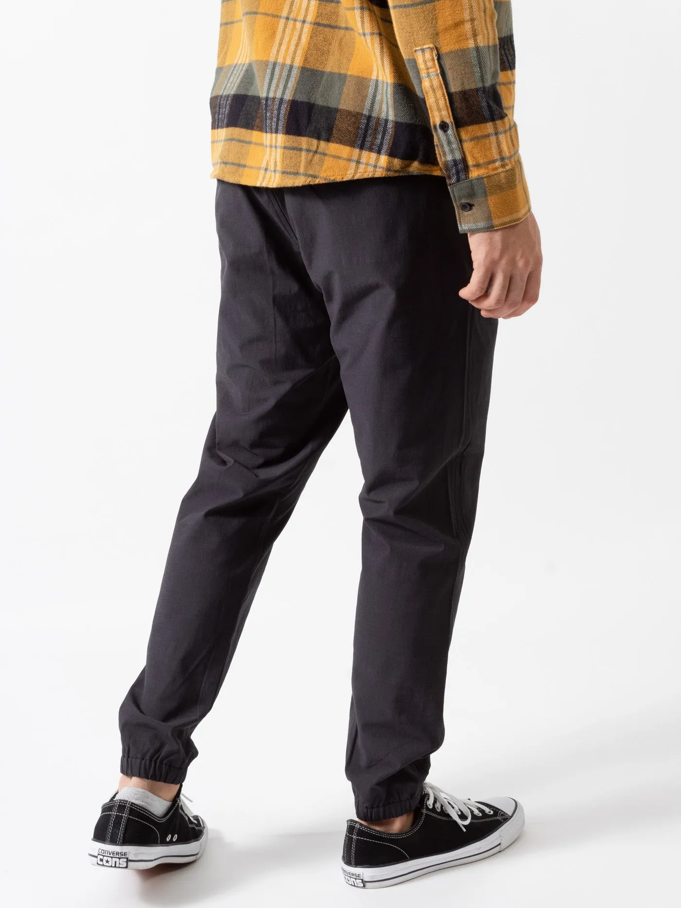 Daggers Elastic Tech Jogger Pants