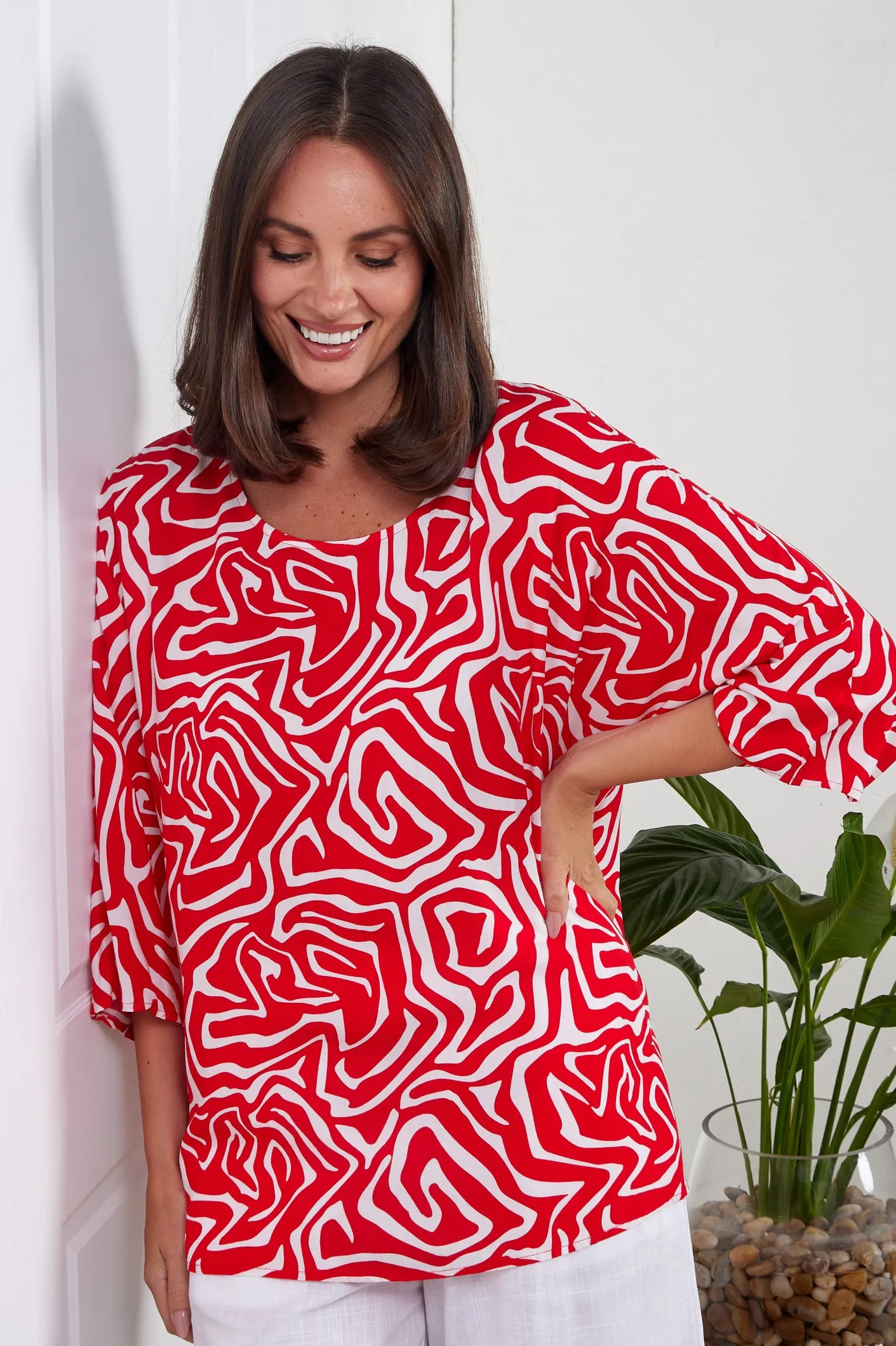 Summer Ease Top - Red/White Swirl