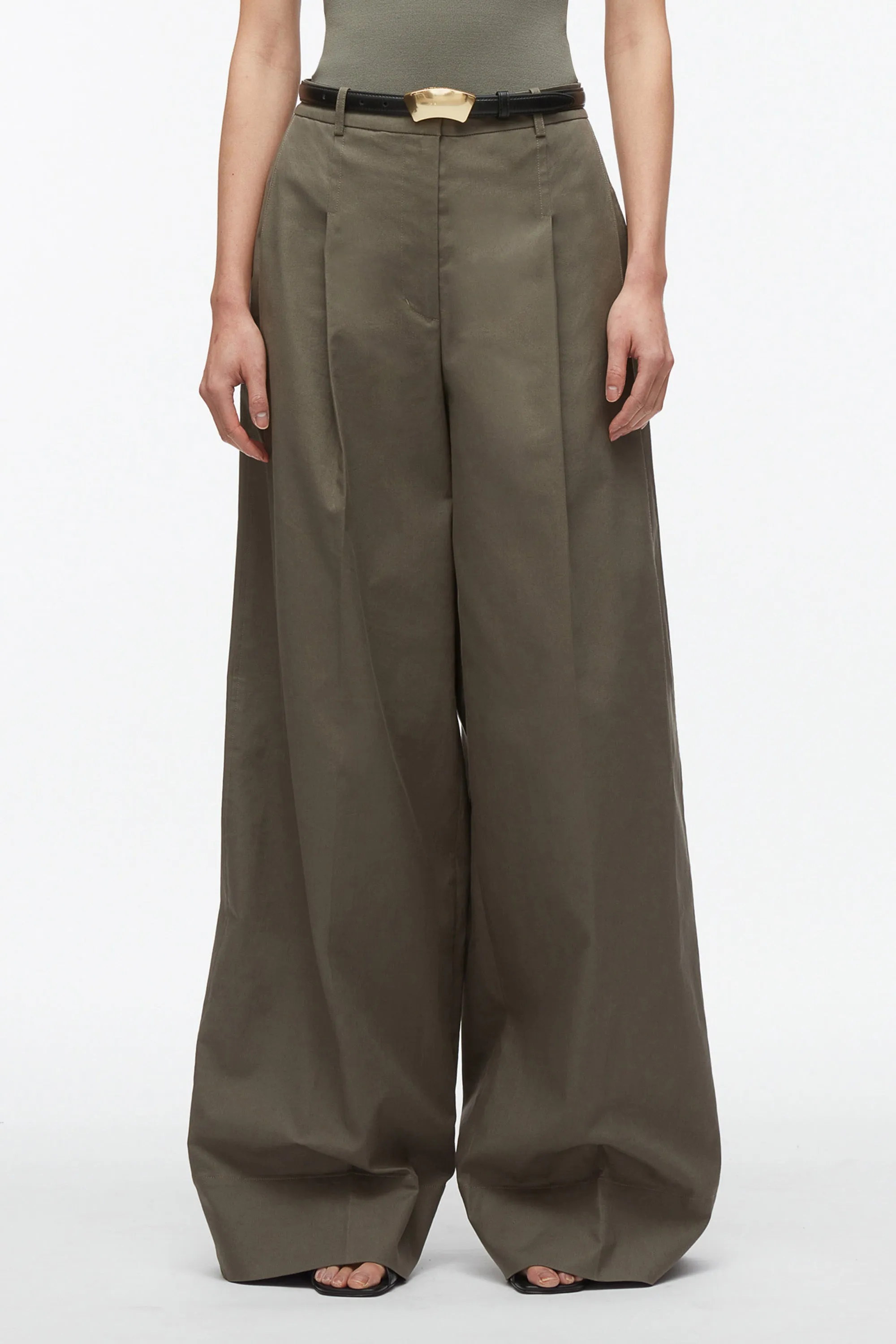 Wide Leg Trouser